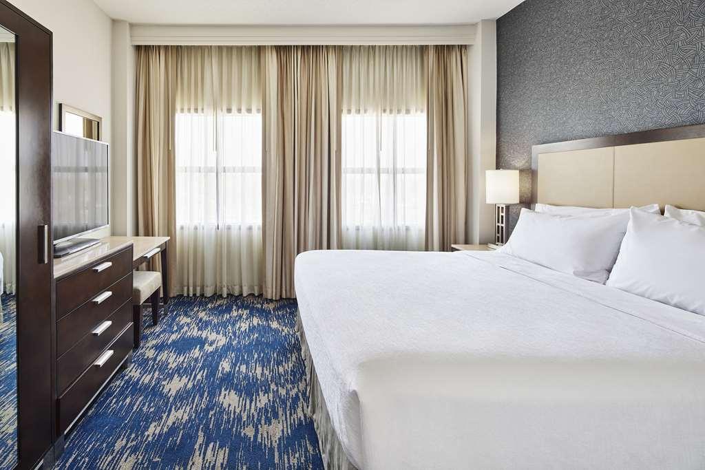 เอมบาสซีสวีท อเล็กซานเดรีย โฮลด์ทาวน์ โฮเต็ล Hotel ห้อง รูปภาพ